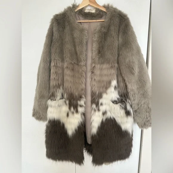 Fur Jacket - Picture 7 of 10